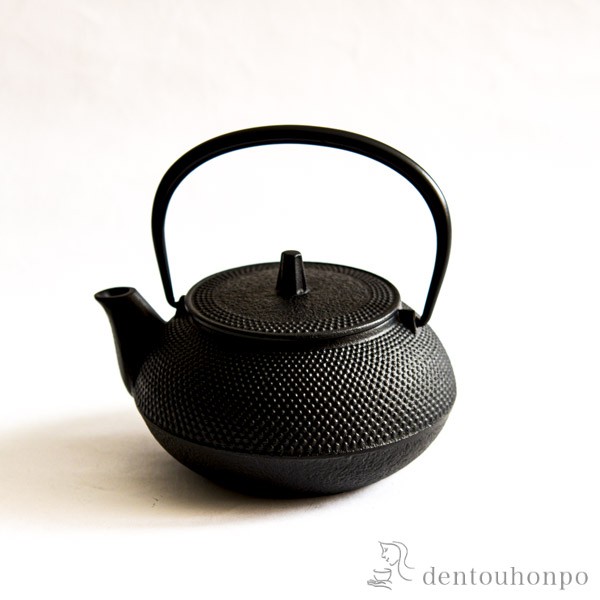 Iwachu Cast Iron Teapot - Ruby Lane