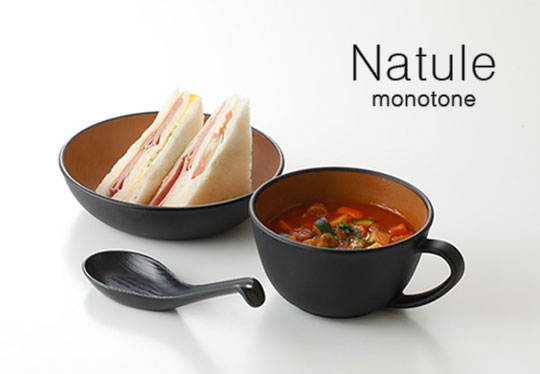 �i�`���[������