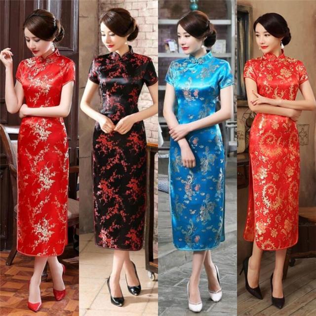 チャイナドレス（シルク製・緑）+ 子供シャツ（天使の羽根付き）（中古）