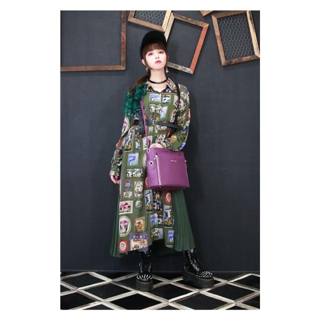 【レビュー投稿で+5％還元】リアレア オシトデート 春奈るな×リアレアコラボ OSHITODATE REA RARE スクエア2wayショルダー痛バッグ 痛バッグ 痛バ 収納面回転式 ショルダーバッグ 2way 推し活 推し活バッグ オタ活 推し事 メンズ レディース GF21201