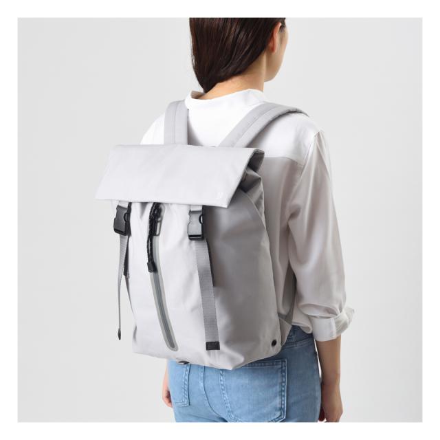 レビュー投稿で+5％還元】ミレスト リュック 15インチ リキッド