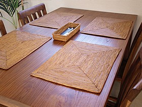 バリ　ランチョンマット　アタ製