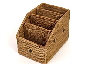 アタ製レタースタンド