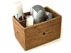 ドライヤー、ブラシ、スプレー缶 収納