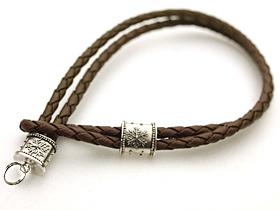 レザーブレスレット（雪の結晶）