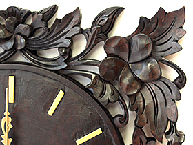 掛け時計　彫刻