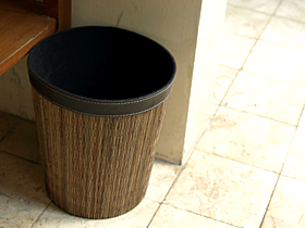 バリのダストボックス