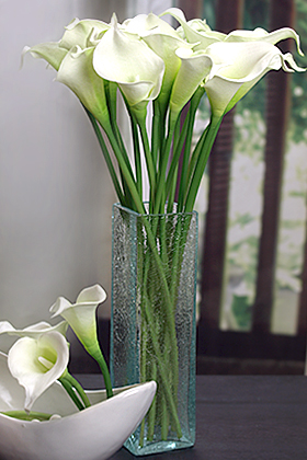 本物みたいな造花「カラーリリー」