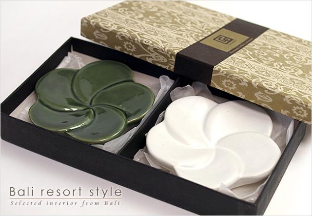 ギフトセット(陶器の小物入れ）