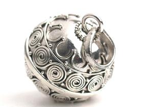 ガムランボール ジャワン 渦巻き