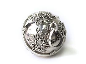 ガムランボール ジャワン 太陽