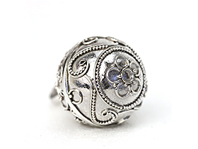 ガムランボール ジャワン 月&海