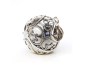 ガムランボール 月＆海