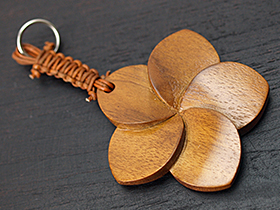 フランジパニのキーホルダー