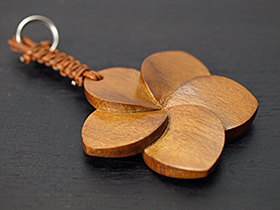 お花のキーホルダー