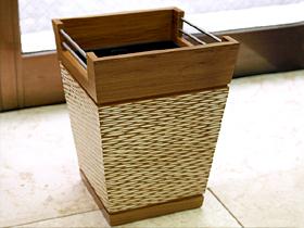 ダストボックス