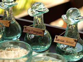 バリ雑貨 アロマオイルボトル