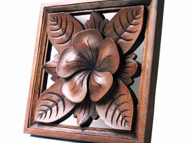 木彫り　プルメリア