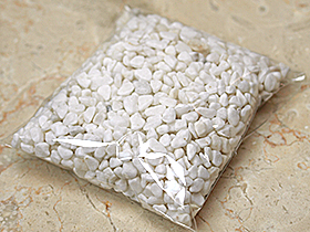 ナチュラルストーン（SS）スノーホワイト