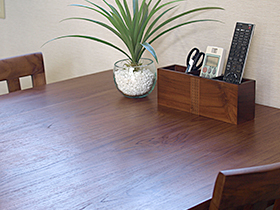 リモコンスタンド　リビング　ダイニング