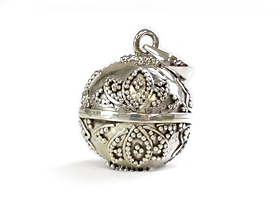 ガムランボール ロータス