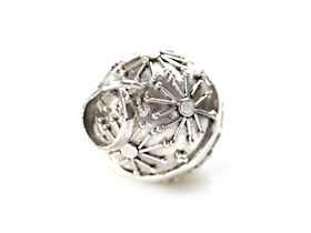 ガムランボール ジャワン 雪の結晶