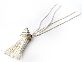 バリのタッセル