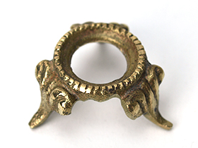 ガムランボールの台座