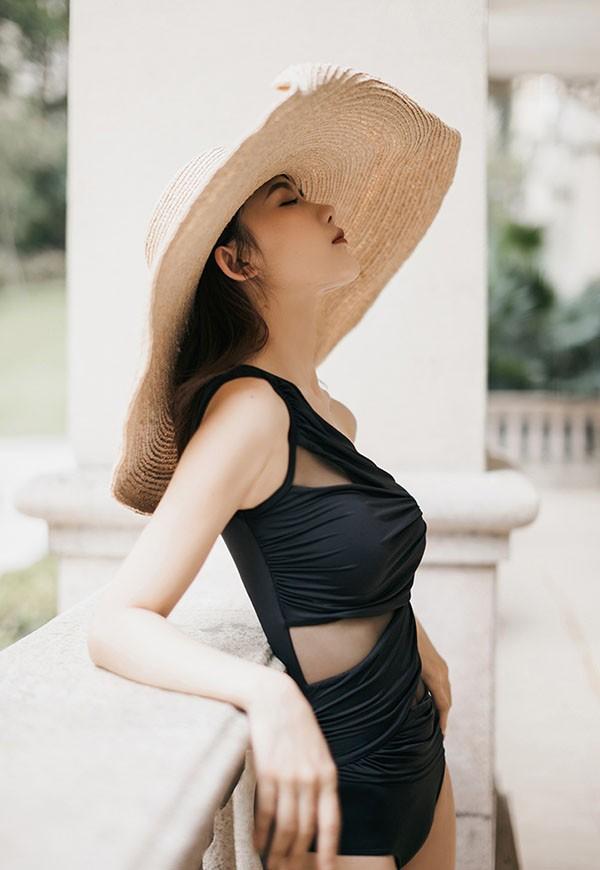 【レビュー投稿で+5%還元】ワンショルダー 水着 カットアウト ハイレグ レオタード水着 レディース 韓国 透け感 ガール 可愛い 痩せ見え 体型カバー ぽっちゃり