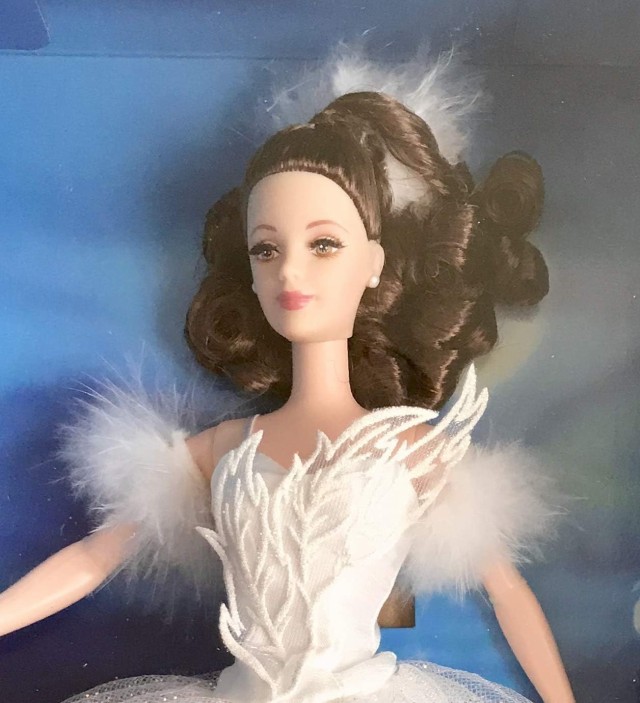 swan ballerina from swan lake barbie