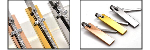 ジルコニア付きクロス&プレートネックレス