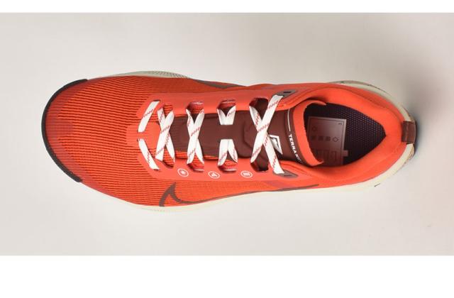 シューズ NIKE ナイキ エア マックス 90 LV8 ウィメンズシューズ / Nike Air