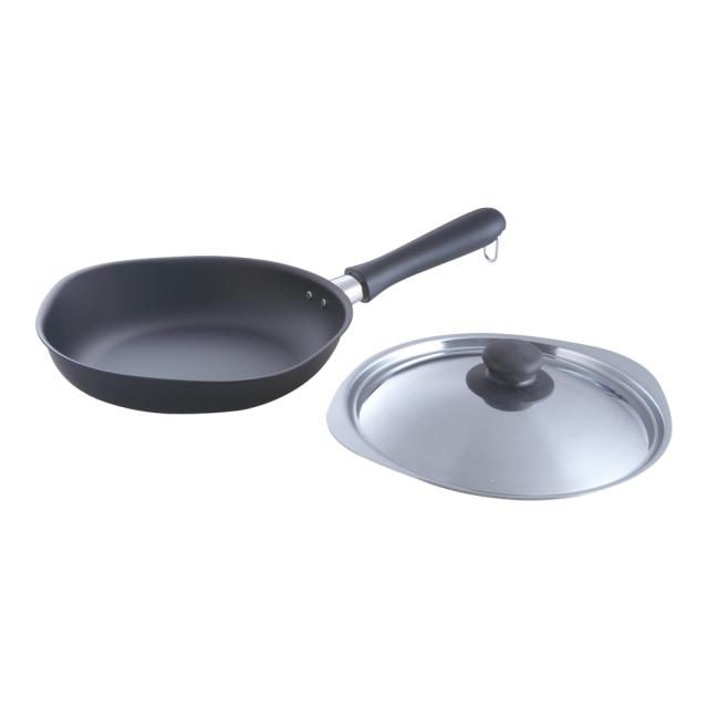 他サイト：   柳宗理マグマプレート鉄フライパン(蓋付) 25cm の商品画像