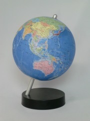 他サイト： 昭和カートン 地球儀 13-GTP-Kの商品画像