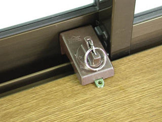 他サイト： HINAKA 日中製作所 スタンダード戸じまりくん 158-Uの商品画像