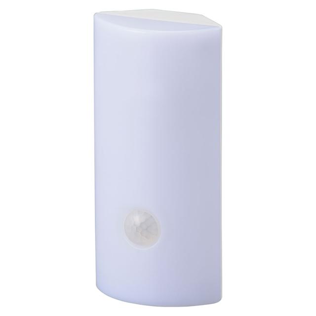 他サイト： OHM オーム電機 NIT-BLA6JCS-WN LEDセンサーライト 人感明暗センサーの商品画像