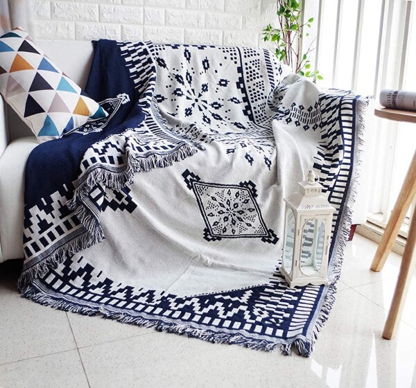 他サイト： HomeFirst 北欧風 マルチカバー 長方形 ソファカバー 1 2 人掛け 130*180cm 多機能 ソファーカバー おしの商品画像