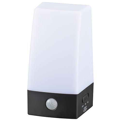 他サイト： オーム電機(OHM) LS-B60JS-4 LEDセンサーライト 乾電池式 置き型の商品画像