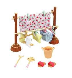 他サイト： 4905040258502:シルバニアファミリー ハウスキーピング ものほしセット カー610【新品】 【ハウス・家具】の商品画像