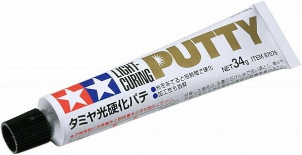 他サイト： 4950344076529:タミヤ 光硬化パテ 34g 模型用素材 87076【新品】仕上げ材 素材 TAMIYAの商品画像
