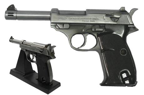 ルパンの愛銃 ドイツwalther社公認 ワルサーp38ピストルガスライター シルバー燻しused加工重量なんと310g の通販はau Pay マーケット 大同ネットshop 土日も発送ok