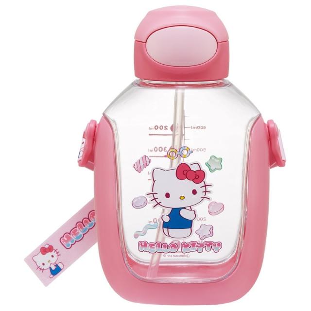 他サイト： スケーター サンリオ キティ 女児 プラスチック水筒 ストロータイプ 780ml 名前シール ショルダーベルト付き Skaterの商品画像
