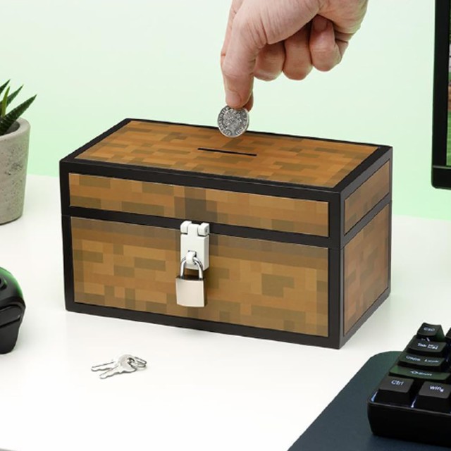他サイト： 【新品】1週間以内発送 マインクラフト チェスト貯金箱 Minecraft ゲーム マイクラ グッズ おもちゃの商品画像