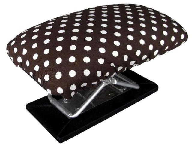 他サイト： トレードワン 楽々正座イス ワイドタイプ ドット柄 正座椅子 正座いす 正座用 座椅子 20120[送料無料(一部地域を除く)]の商品画像