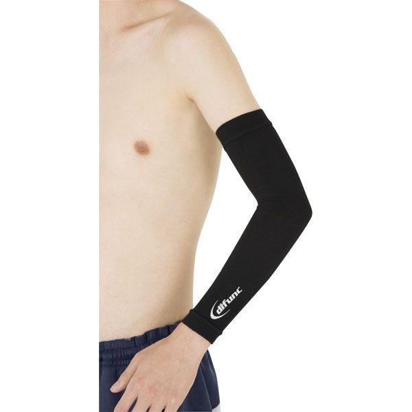 他サイト： 4985972107376 D&M バレーボール用アームスリーブJR ブラック D7000JR サポーター ジュニア用の商品画像