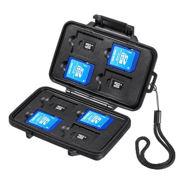 他サイト： 即納 防水・防塵メモリーカードケース SDカード・microSDカード用 16枚収納 ストラップ付 メディアケース ブラック サの商品画像