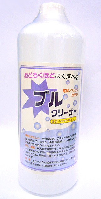 壁紙 掃除道具 アルカリ性電解水 ブルクリーナー 1 000ml カビなどの黒ずみをきれいに落とします 壁紙のお手入れにオススメ の通販はau Pay マーケット 壁紙のトキワ リウォール