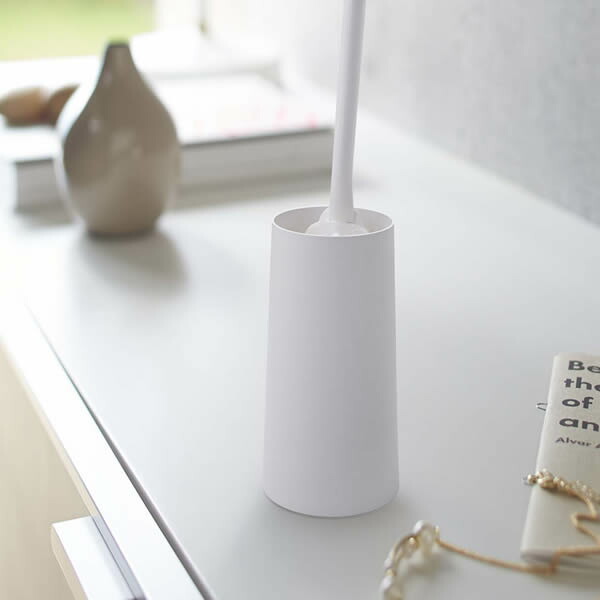 他サイト： 山崎実業 tower タワー ハンディーワイパースタンド ホワイト 2769 | 収納 モップ シンプル おしゃれ 省スペース の商品画像