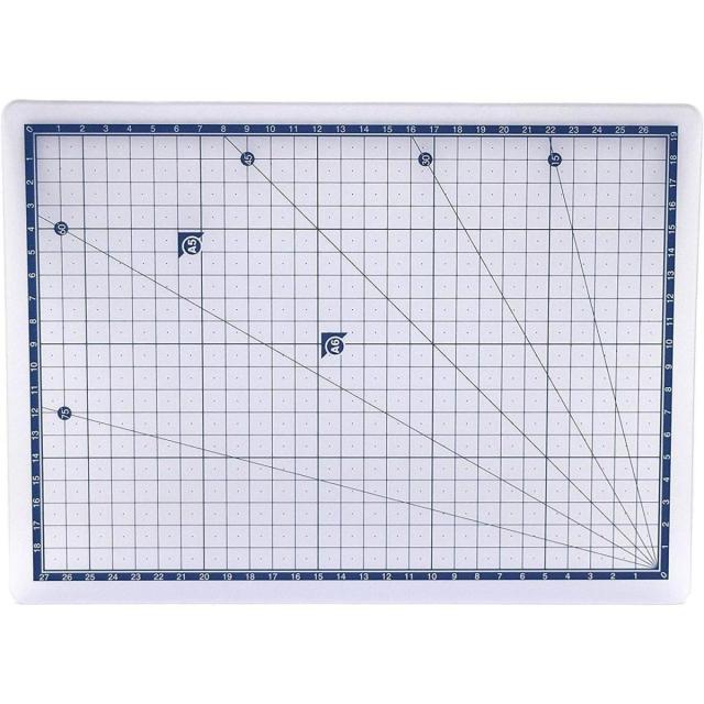 他サイト： 高儀 M&M カッターマット クリア A4 約300×220mm デスクマット カッティングマット 両面使用可能 10mm方眼 の商品画像