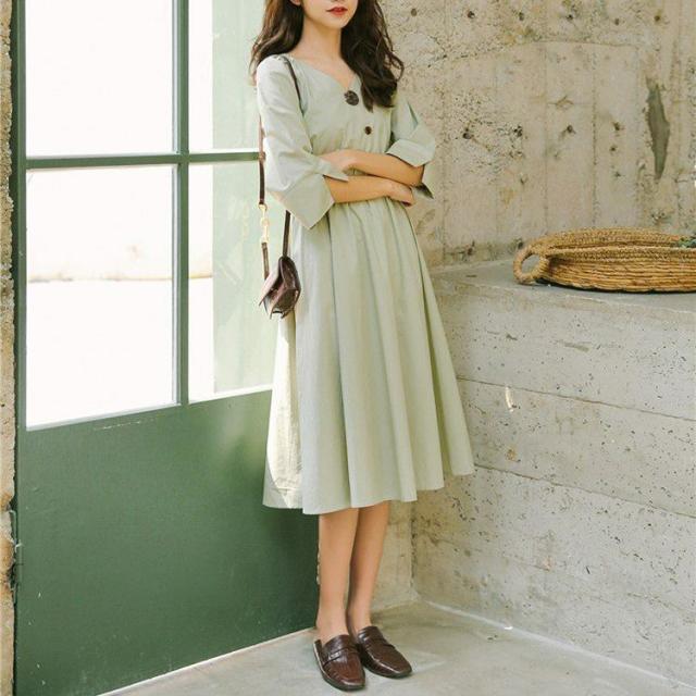 シンプルワンピース レディース 五分袖 ハーフボタン ミモレ丈 ひざ丈 ナチュラル 大人可愛い Vネック 貝ボタン ゆったり 体型カバー 売の通販はau Pay マーケット 31rabbit Au Wowma 店 商品ロットナンバー